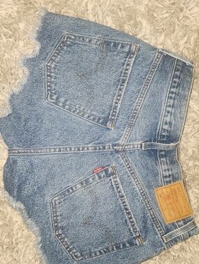 Levi's 501 Blue Distressed Frayed Denim  Shorts Size 26